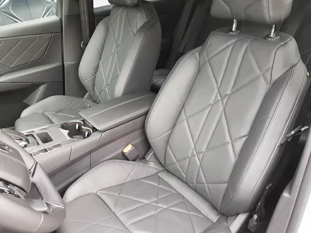 DS Automobiles 7 Crossback 1.6 PureTech 225 So Chic