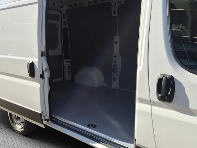 Opel Movano Kaw. 3.3 t L2 H2 2.2 TD 140