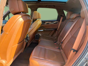 https://vehicle.imgix.net/4413106/28c28ebc-a7d5-4dc4-9d45-ac6c3c330ac5.jpg