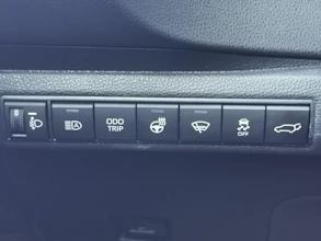 https://vehicle.imgix.net/4413114/75202cd1-4615-4726-8ca8-f3626e697ba0.jpg
