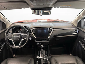 https://vehicle.imgix.net/4413156/649421d4-8794-40f9-88e0-ce220b30dd90.jpg