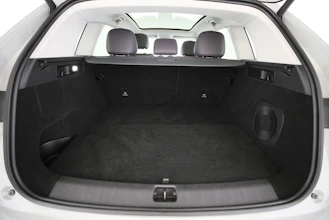 https://vehicle.imgix.net/4413173/9d935f4a-db19-4605-bbf6-ebc9917dd1d3.jpg