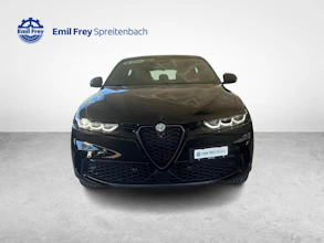 https://vehicle.imgix.net/4413176/2e08a2f9-5218-452f-a09a-159389dd6475.jpg