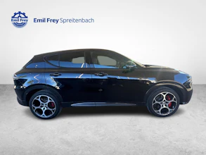 https://vehicle.imgix.net/4413176/45c8296e-de1d-4973-bb2a-6893f28594e8.jpg