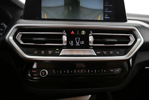 image du véhicule BMW X3 30e xDrive