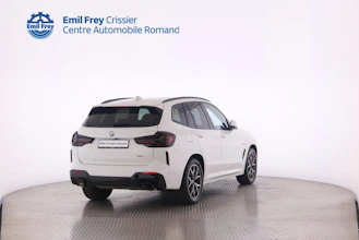 https://vehicle.imgix.net/4413179/e818865e-988f-4791-8e85-cb8d3529b304.jpg