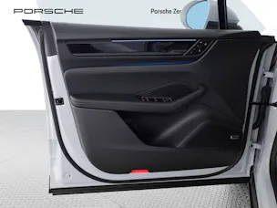 PORSCHE Macan 4S