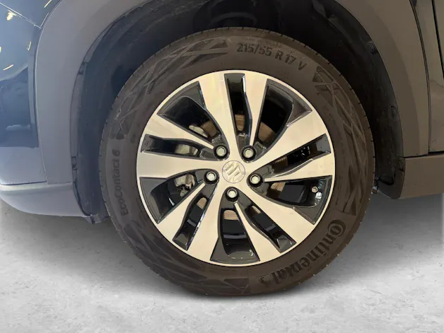 Suzuki S-Cross 1.5 Piz Sulai Top Hybrid 4x4 + Ruote invernali incluse