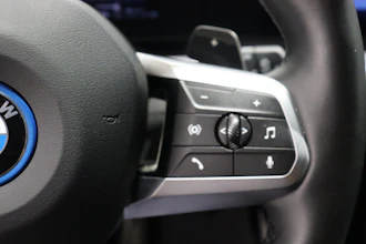 https://vehicle.imgix.net/4413233/34bc5c22-4ec8-430a-acb0-ac76afda4f7f.JPG