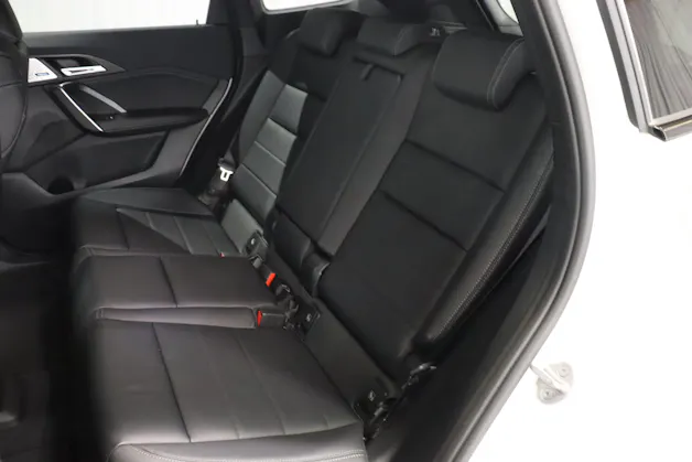 BMW X1 30e xDrive paddles