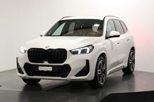 image du véhicule BMW X1 30e xDrive paddles