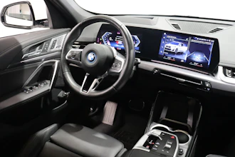 https://vehicle.imgix.net/4413233/6cdbf254-bf22-4c35-a9d5-9c3ef2c74fd9.JPG