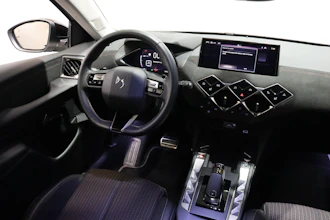 https://vehicle.imgix.net/4413248/3642f47d-3e20-4b3c-a6ff-338a9445f52d.JPG