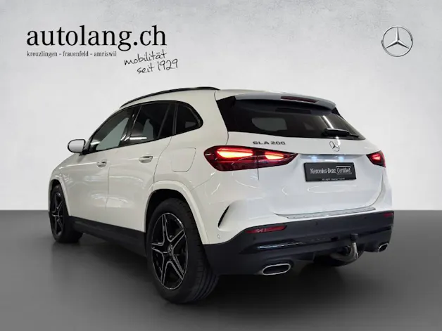 Mercedes-Benz GLA 200 Night Star AMG Line