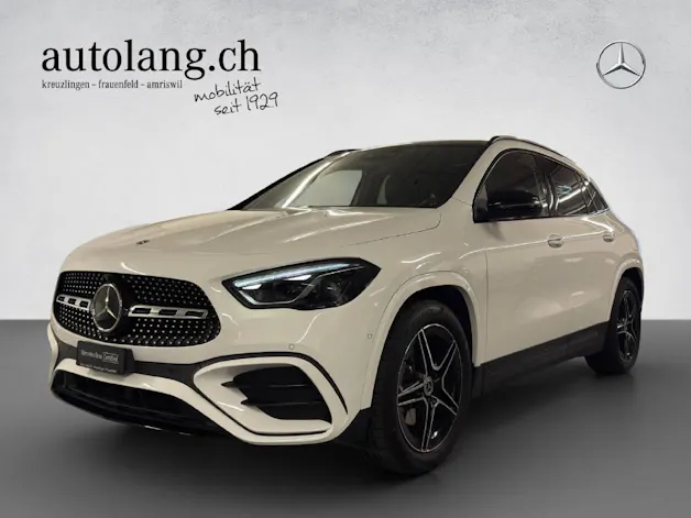 Mercedes-Benz GLA 200 Night Star AMG Line
