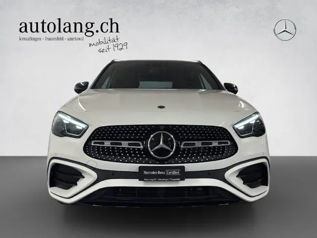 Mercedes-Benz GLA 200 Night Star AMG Line