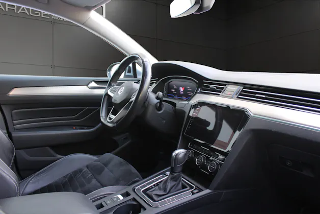 VW Passat Variant 2.0 TDI 190 Elegance DSG 4m