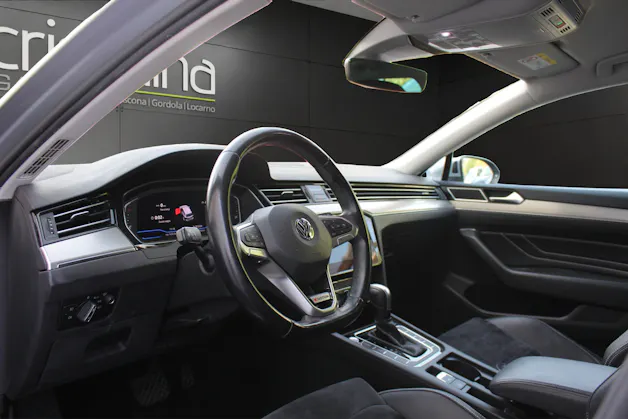 VW Passat Variant 2.0 TDI 190 Elegance DSG 4m