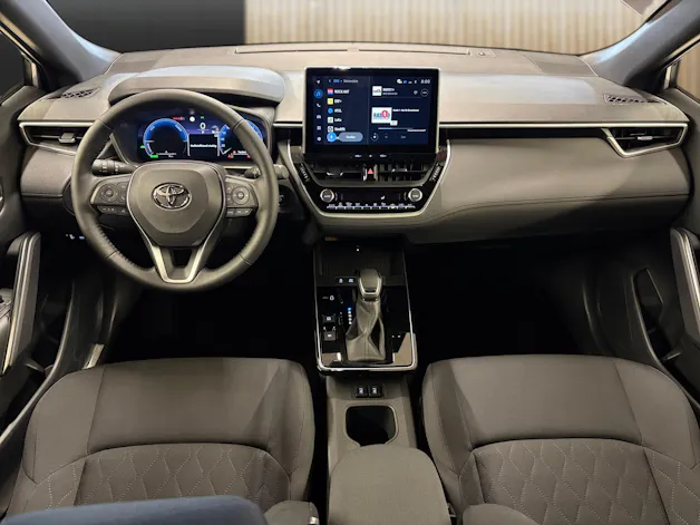 Toyota Corolla Cross 2.0 HSD Trend AWD-i