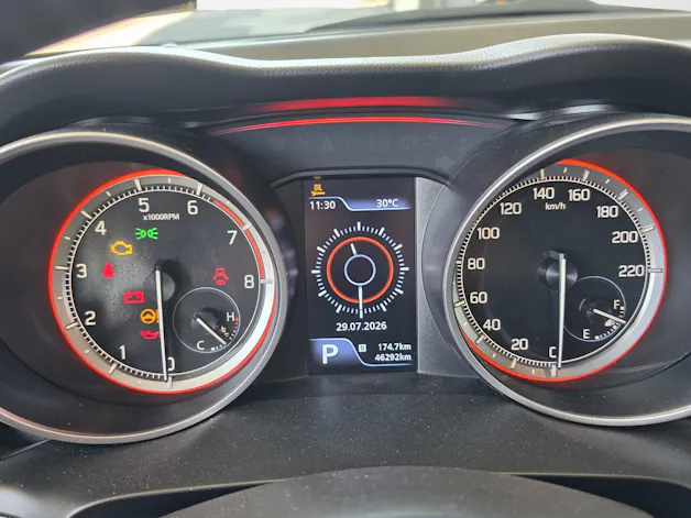 Suzuki Swift 1.0 T Compact Top