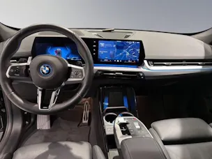 BMW X1 30e xDrive paddles