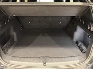 BMW X1 30e xDrive paddles