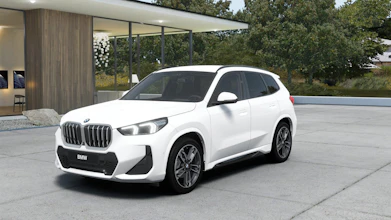 https://vehicle.imgix.net/4413345/6f1c5067-3efa-4064-a55f-4f995458ee1a.jpg