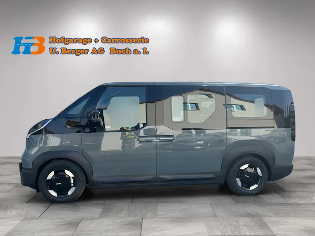 Kia PV5 Passenger 71.2 kWh Plus