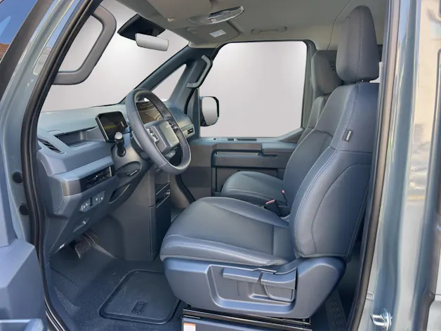Kia PV5 Passenger 71.2 kWh Plus