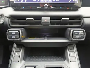 Suzuki Across 2.5 PHEV Compact Top 4x4