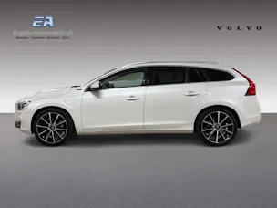 VOLVO V60 2.4 D6 TE Summum Pl.Hyb.