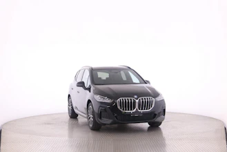 https://vehicle.imgix.net/4413376/09fb2a1e-1104-42d1-9807-1f5f1fb46fb4.jpg