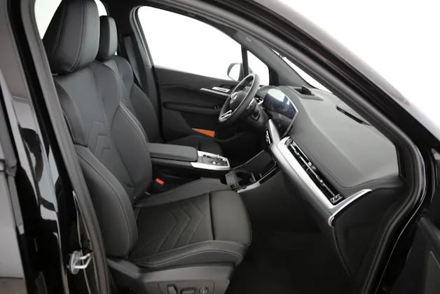 BMW 230e xDrive Active Tourer