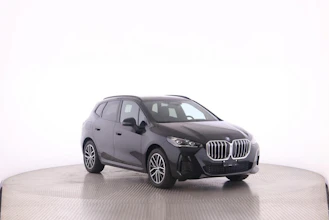 https://vehicle.imgix.net/4413376/4bd02d7d-e48e-4510-92a0-8ac5b98d0da9.jpg