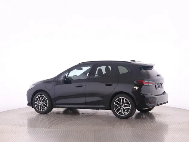 BMW 230e xDrive Active Tourer