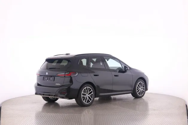 BMW 230e xDrive Active Tourer