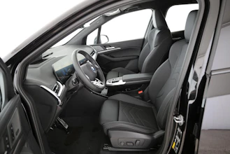 https://vehicle.imgix.net/4413376/8ab43300-aa04-437f-a705-cdeb55de70fb.jpg