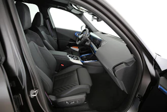 https://vehicle.imgix.net/4413382/92802d04-e4f4-4e2c-93ff-7302b45ebe28.jpg
