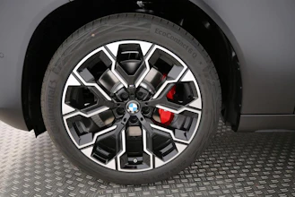 https://vehicle.imgix.net/4413382/eae4d5cc-59ed-437d-b028-8bb4f522ac16.jpg