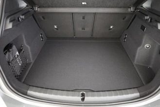 https://vehicle.imgix.net/4413396/69cdf94e-a98f-4cff-9bb8-630573b59a68.jpg