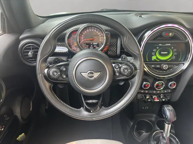 MINI Cabrio F57 2.0i Cooper S SAG
