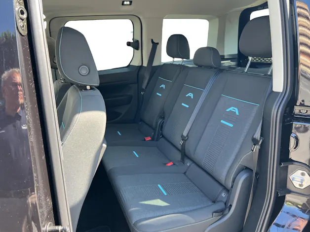Ford Tourneo Connect 1.5 EcoBoost 1