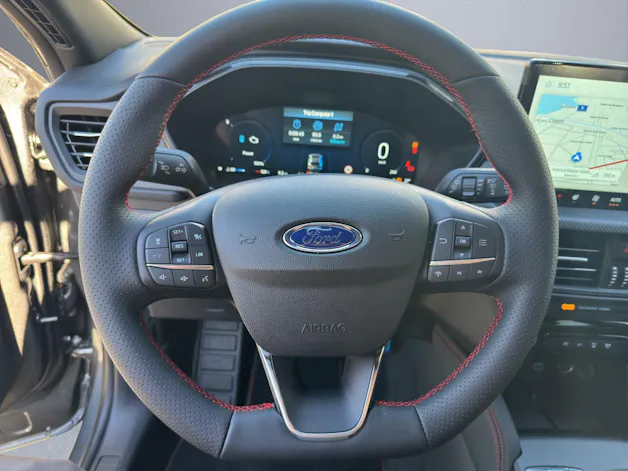 FORD Kuga 2.5 PHEV Hybrid ST-Line X