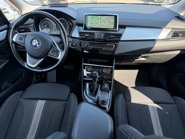 BMW 218d xDrive Active Tourer