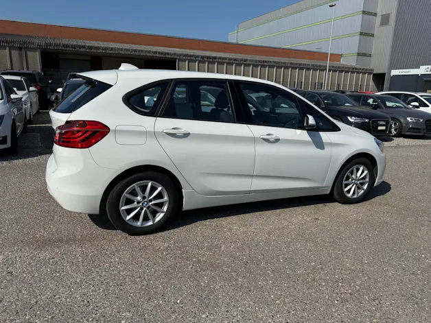 BMW 218d xDrive Active Tourer