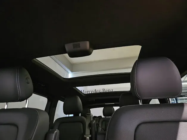 MERCEDES-BENZ V 300 d 4Matic lang Swiss Edition