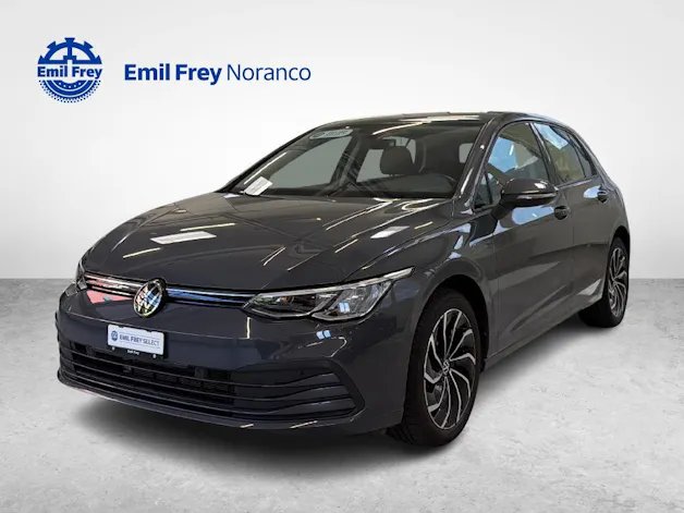 VW Golf VIII 1.5 eTSI Life DSG - Ruote invernali incluse