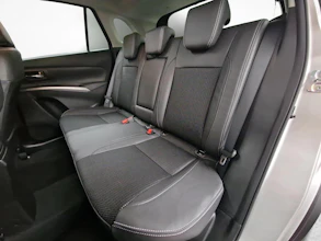 https://vehicle.imgix.net/4413486/142a67b6-552f-485a-ac7f-23a3d62b1f55.jpg