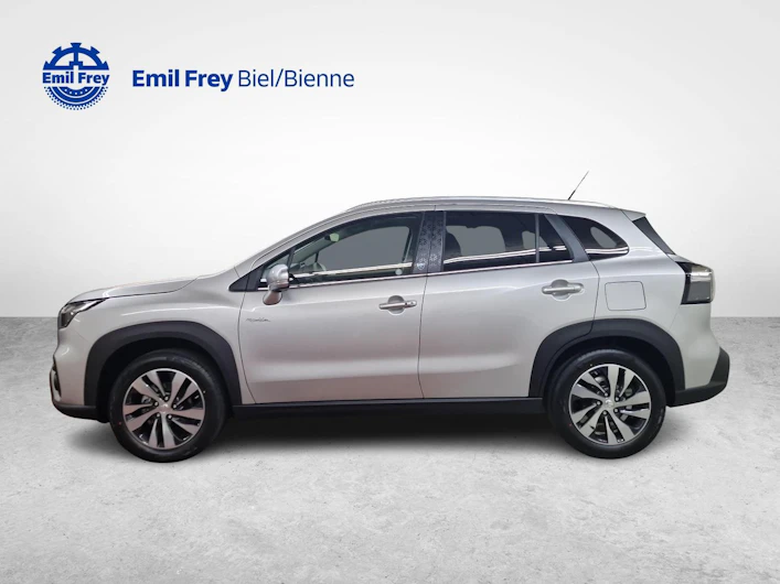 Fahrzeugbild SUZUKI S-CROSS