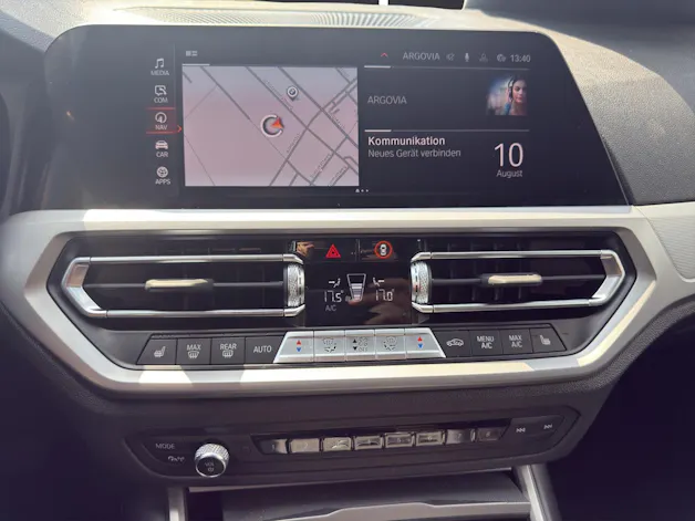 BMW 320i xDrive
